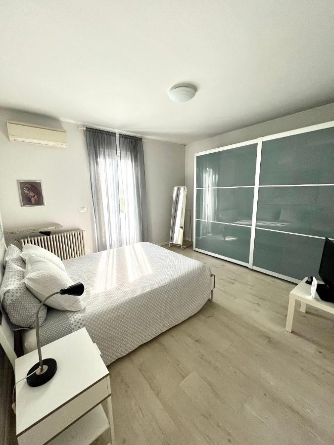 Your Familyapartment In Σιρμιόνε Εξωτερικό φωτογραφία